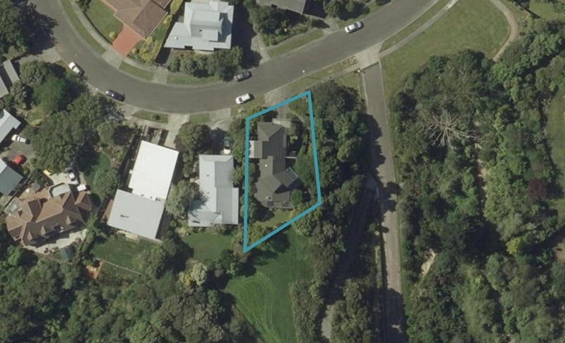15 Springdale Grove, Fitzherbert, Palmerston North - Carousel 1