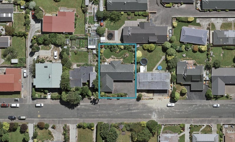 16 Kauri Terrace, Hargest, Invercargill - Carousel 1