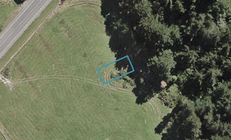 6 Joseph Bolton Crescent, Wallaceville, Upper Hutt - Carousel 1