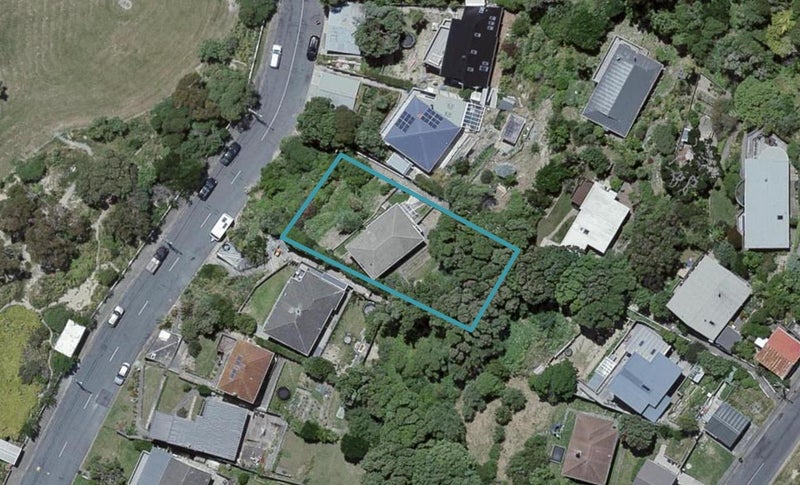 26 Elphinstone Avenue, Strathmore Park, Wellington - Carousel 1