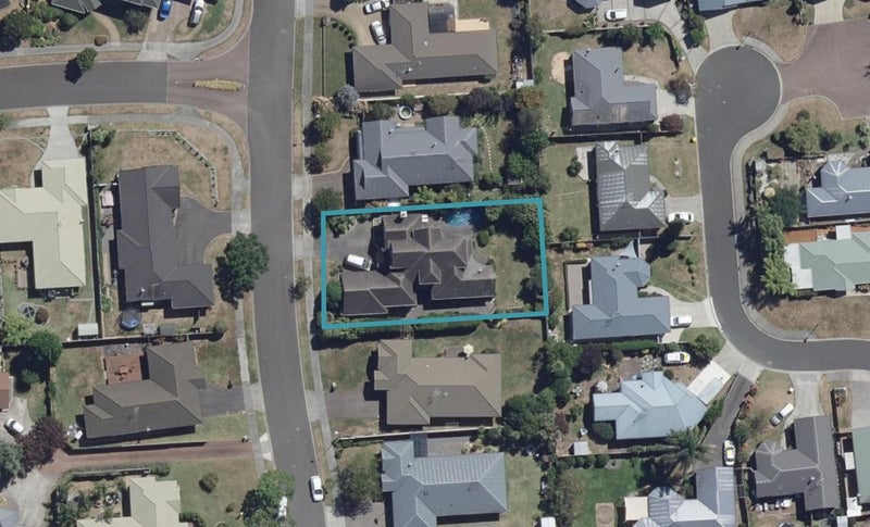 3 Chapel Hill, Rototuna, Hamilton - Carousel 1
