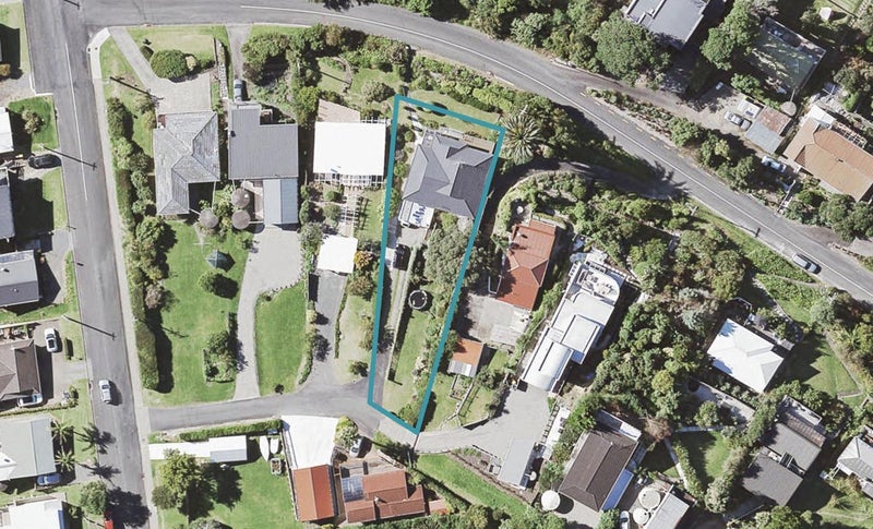 7 Carlton Crescent, Maraetai, Auckland - Carousel 1