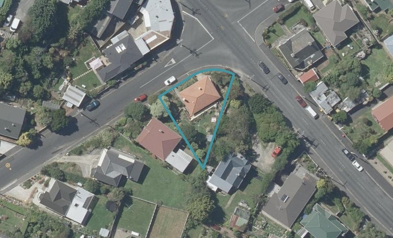 93 Neidpath Road, Mornington, Dunedin - Carousel 1