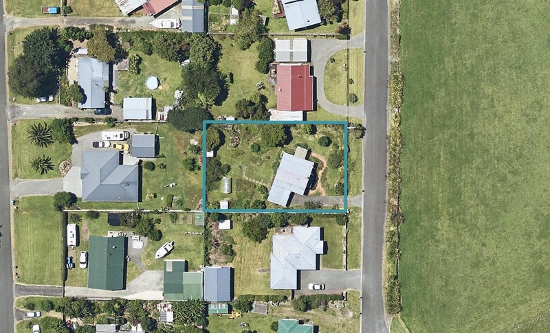 9 Esplanade Road, Tahawai, Katikati - Carousel 1