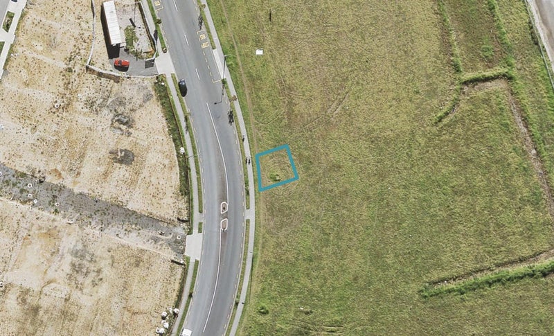 38D Westgate Drive, Westgate, Auckland - Carousel 1