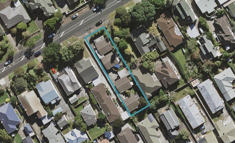 1/83 Campbell Road, One Tree Hill, Auckland - Carousel 1