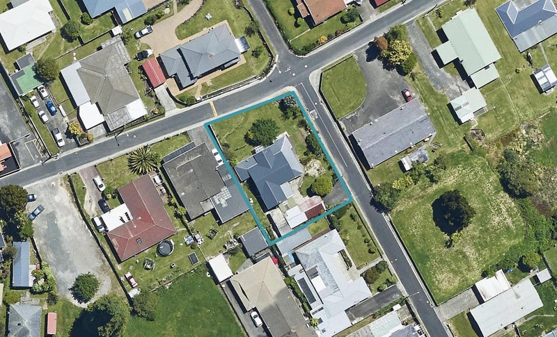 10 Rangipahere Street, Ohinemutu, Rotorua - Carousel 1