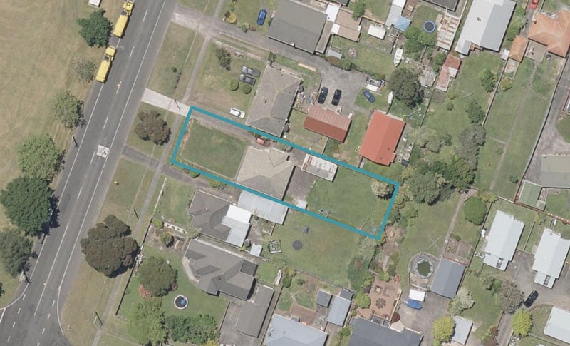 48 Tinirau Street, Whanganui East, Whanganui - Carousel 1