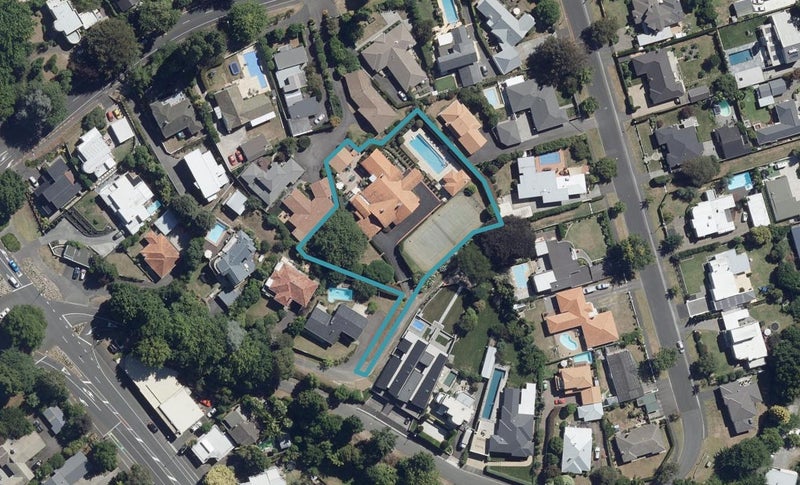 16 Fairfield Road, Fairfield, Hamilton - Carousel 1