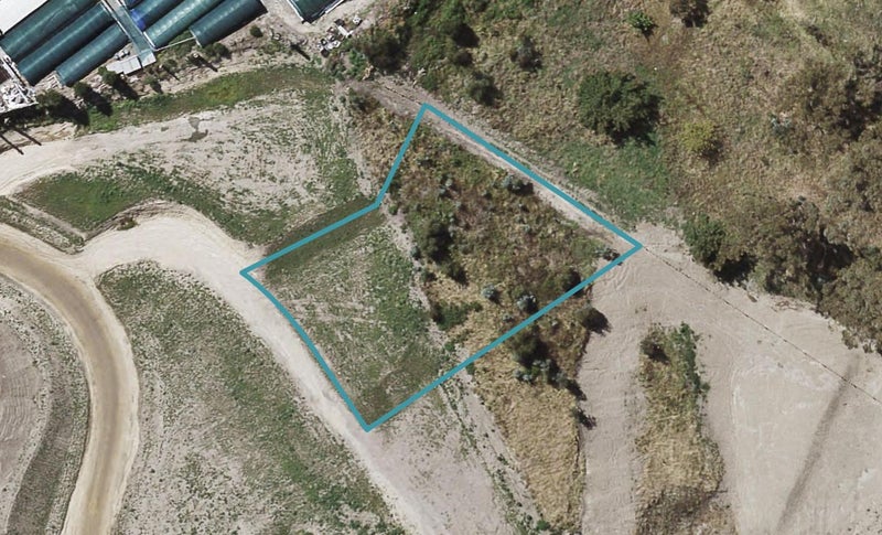 80 Oak Road, Poraiti, Napier - Carousel 1