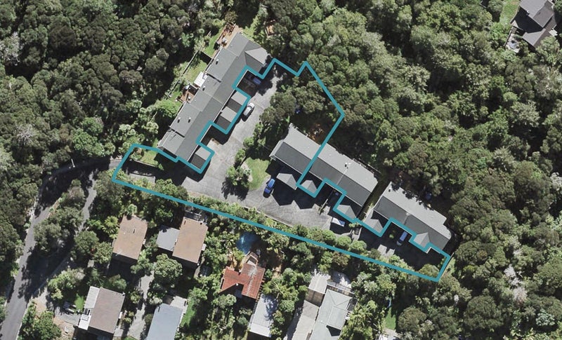 23 Soldiers Bay Place, Birkenhead, Auckland - Carousel 1