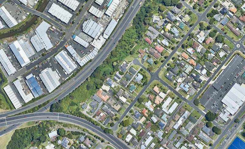 228 Fourteenth Avenue, Tauranga South, Tauranga - Carousel 1