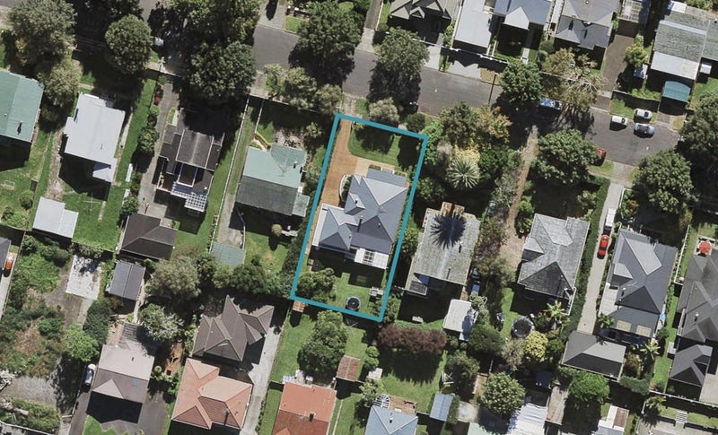 12 Acorn Street, Royal Oak, Auckland - Carousel 1