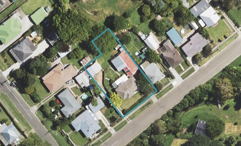 6 Massey Road, Mangapapa, Gisborne - Carousel 1