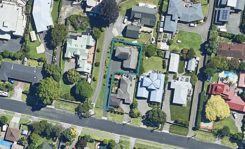 28B Hinewa Road, Otumoetai, Tauranga - Carousel 1
