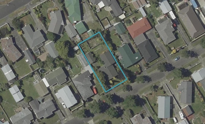 25 Raglan Avenue, Cloverlea, Palmerston North - Carousel 1