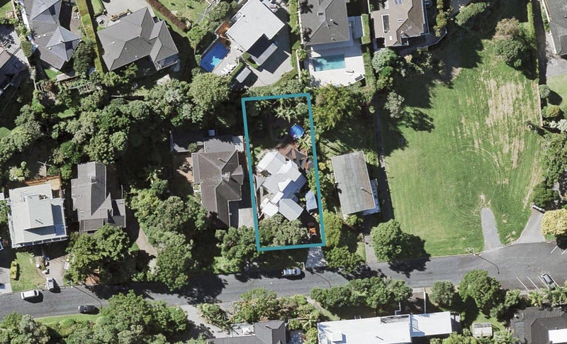 196 Sandspit Road, Shelly Park, Auckland - Carousel 1