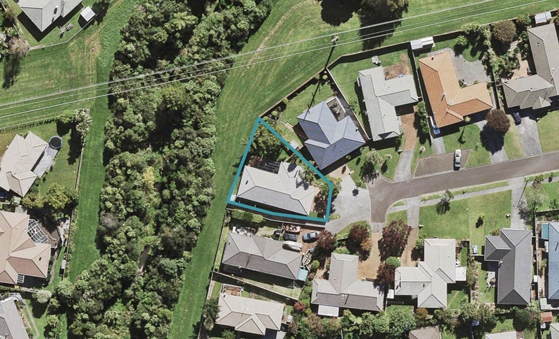 9 Trinity Place, Albany, Auckland - Carousel 1