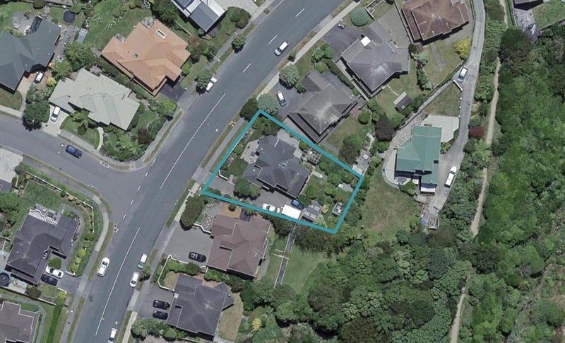 139 Westchester Drive, Churton Park, Wellington - Carousel 1