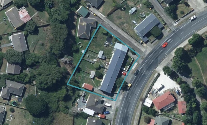 157 Mungavin Avenue, Rānui, Porirua - Carousel 1