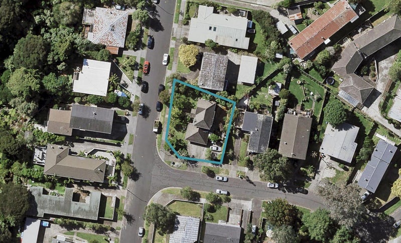 14 Thatcher Street, Mission Bay, Auckland - Carousel 1