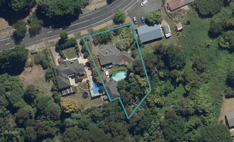 60 Fairfield Road, Fairfield, Hamilton - Carousel 1