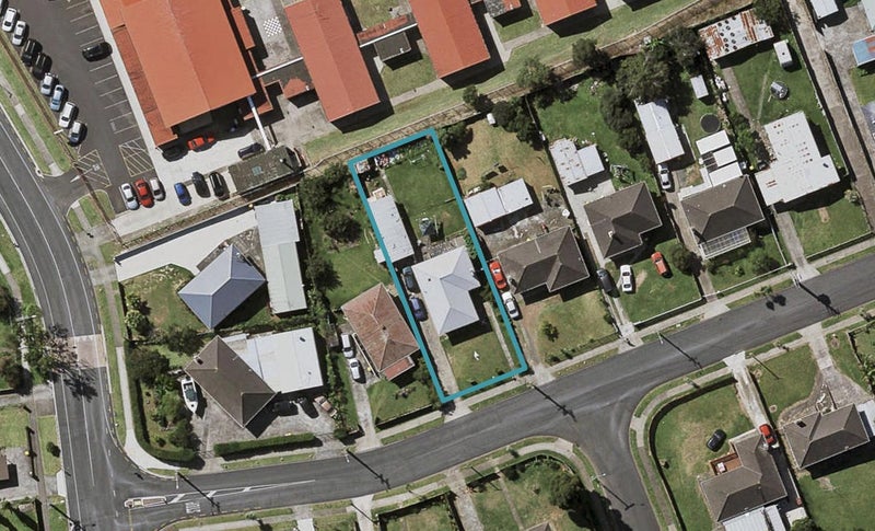 6 Capstick Road, Otara, Auckland - Carousel 1