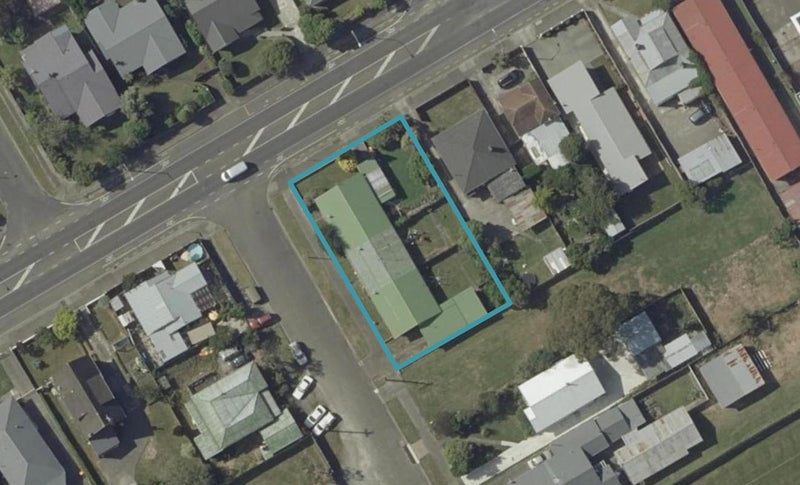 5 Oakley Street, Palmerston North, Palmerston North - Carousel 1
