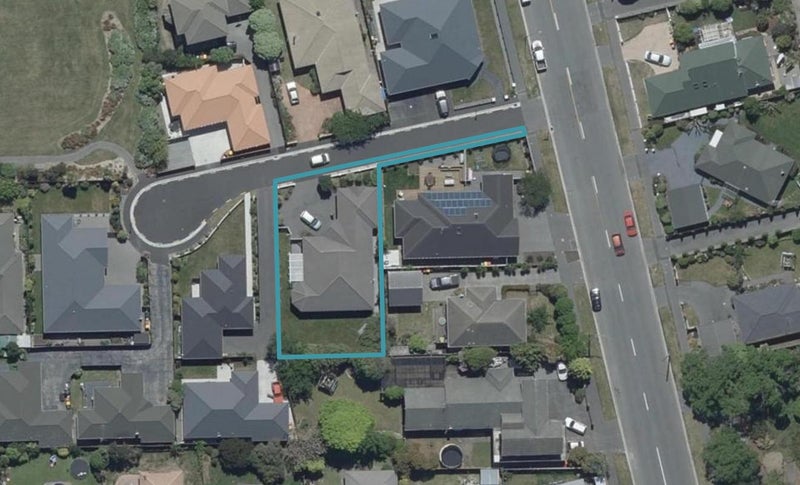 2 Crofts Lane, Parklands, Christchurch - Carousel 1