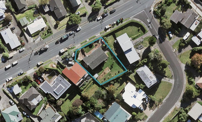 15 Sunset Road, Totara Vale, Auckland - Carousel 1