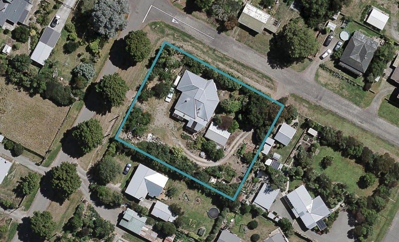 8 Dee Street, Otane, Otane - Carousel 1