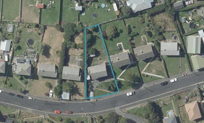 67 Panmure Avenue, Calton Hill, Dunedin - Carousel 1