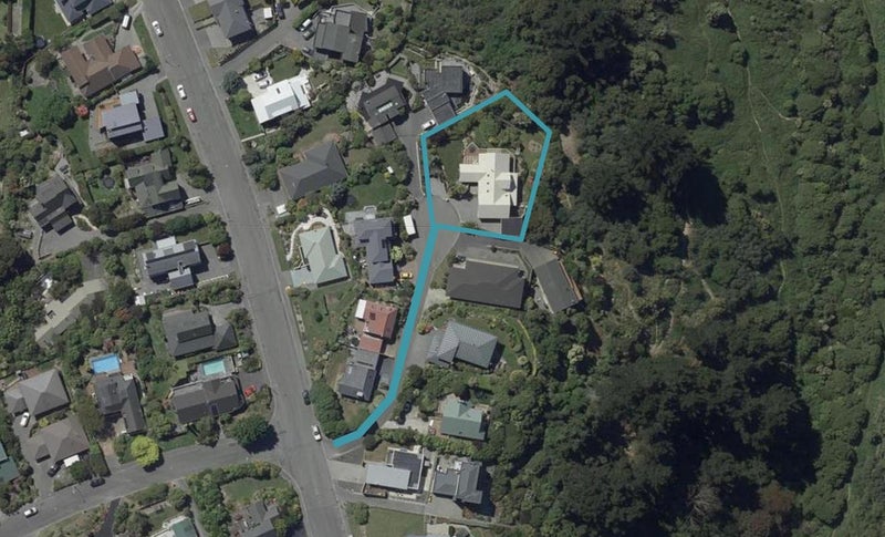 3 Foxfield Lane, Westmorland, Christchurch - Carousel 1