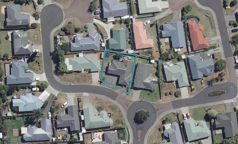39 Northmeadow Drive, Rototuna, Hamilton - Carousel 1