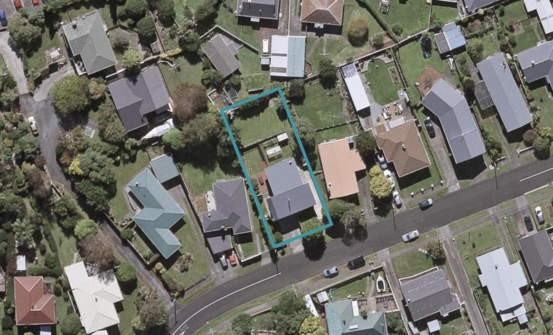 168 Pembroke Street, Westown, New Plymouth - Carousel 1