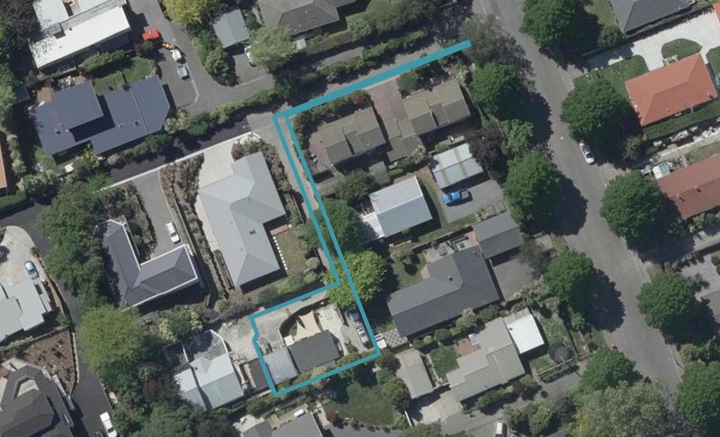 1/82 Bowenvale Avenue, Cashmere, Christchurch - Carousel 1
