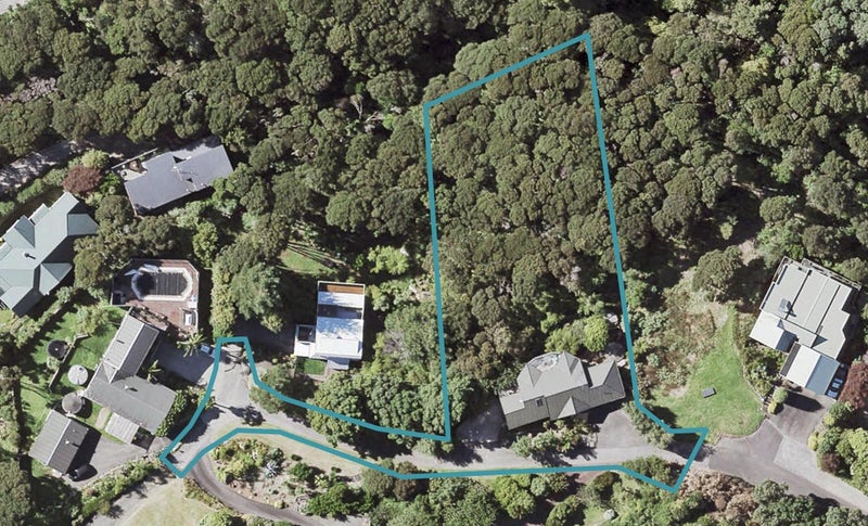 3 The Brae, Maraetai, Auckland - Carousel 1