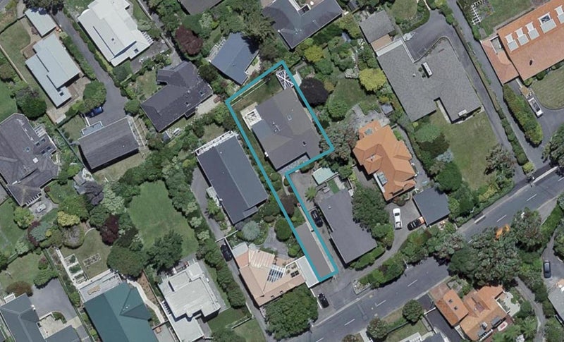 42 Jubilee Road, Khandallah, Wellington - Carousel 1