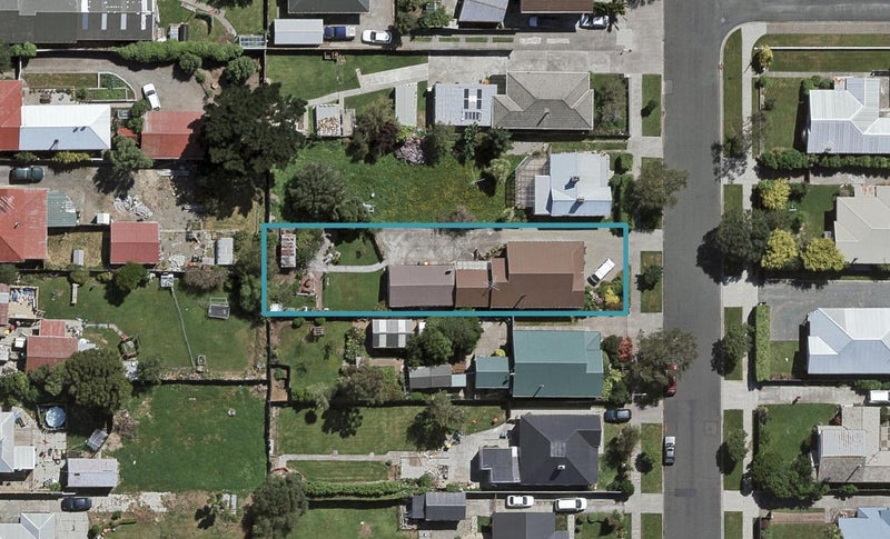 165 Venus Street, Strathern, Invercargill - Carousel 1