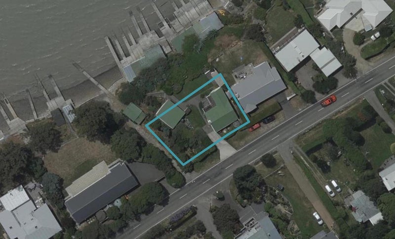421 Marine Drive, Charteris Bay, Governors Bay - Carousel 1