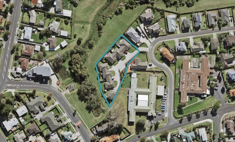 1/41 Opawa Crescent, Favona, Auckland - Carousel 1