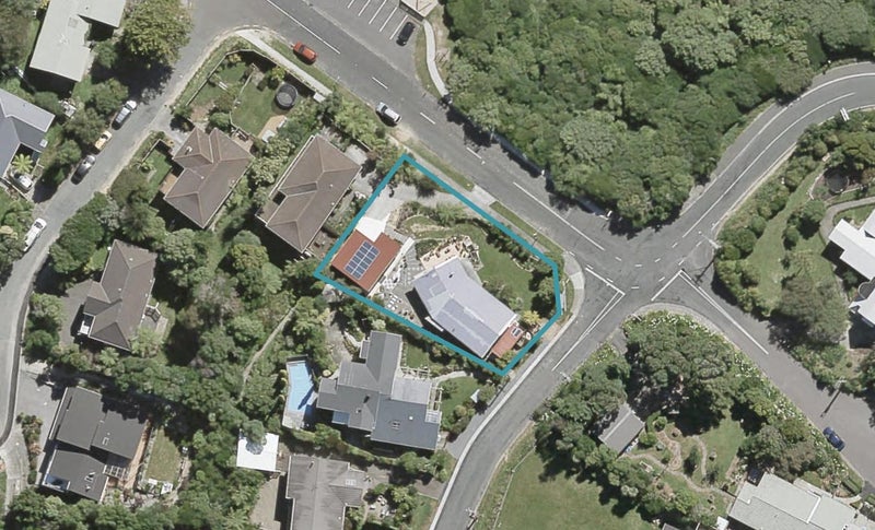 80 Pomare Road, Tirohanga, Lower Hutt - Carousel 1