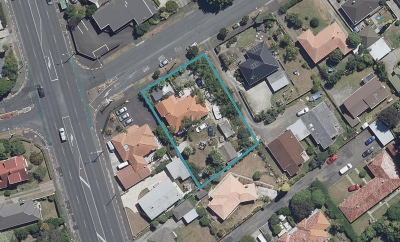 33 Maeroa Road, Beerescourt, Hamilton - Carousel 1