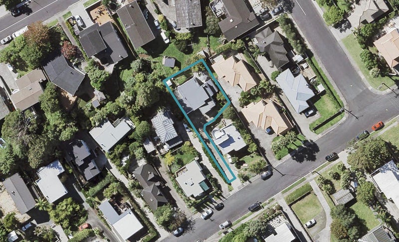 11A Kenmure Avenue, Forrest Hill, Auckland - Carousel 1
