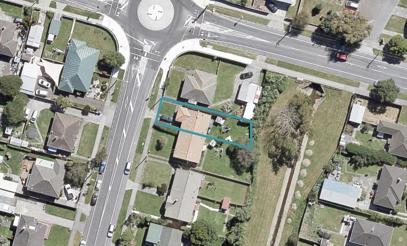 230 Naenae Road, Naenae, Lower Hutt - Carousel 1