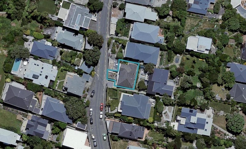 39 The Crescent, Roseneath, Wellington - Carousel 1