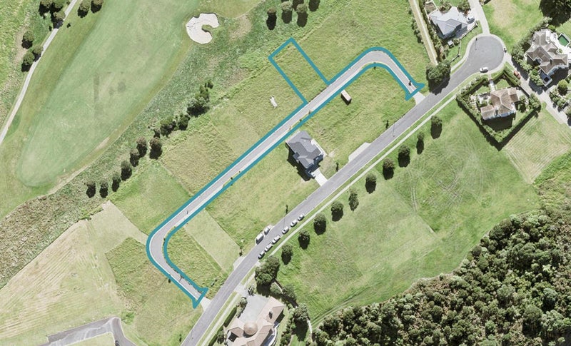 325 Pinecrest Drive, Gulf Harbour, Whangaparāoa - Carousel 1