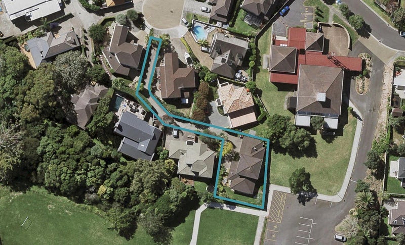 14 Lucia Glade, Meadowbank, Auckland - Carousel 1