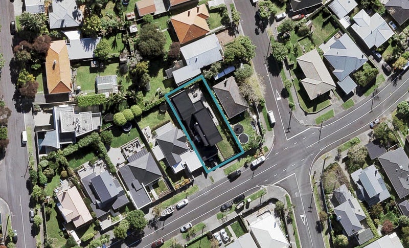 41 Lemington Road, Westmere, Auckland - Carousel 1