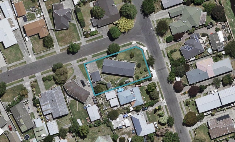4 Davidson Avenue, Pirimai, Napier - Carousel 1